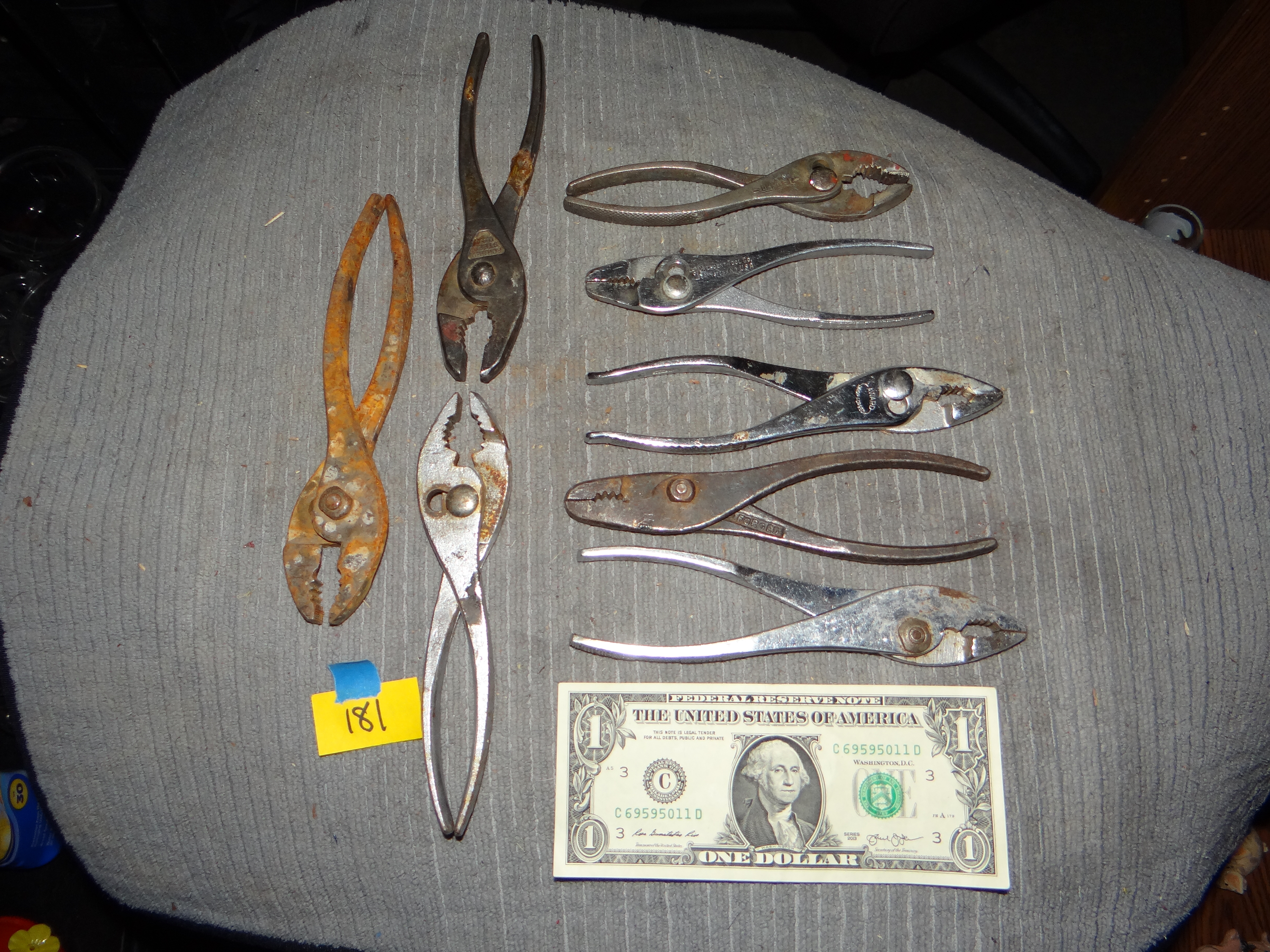 LH 181 Lot of 7 Pliers