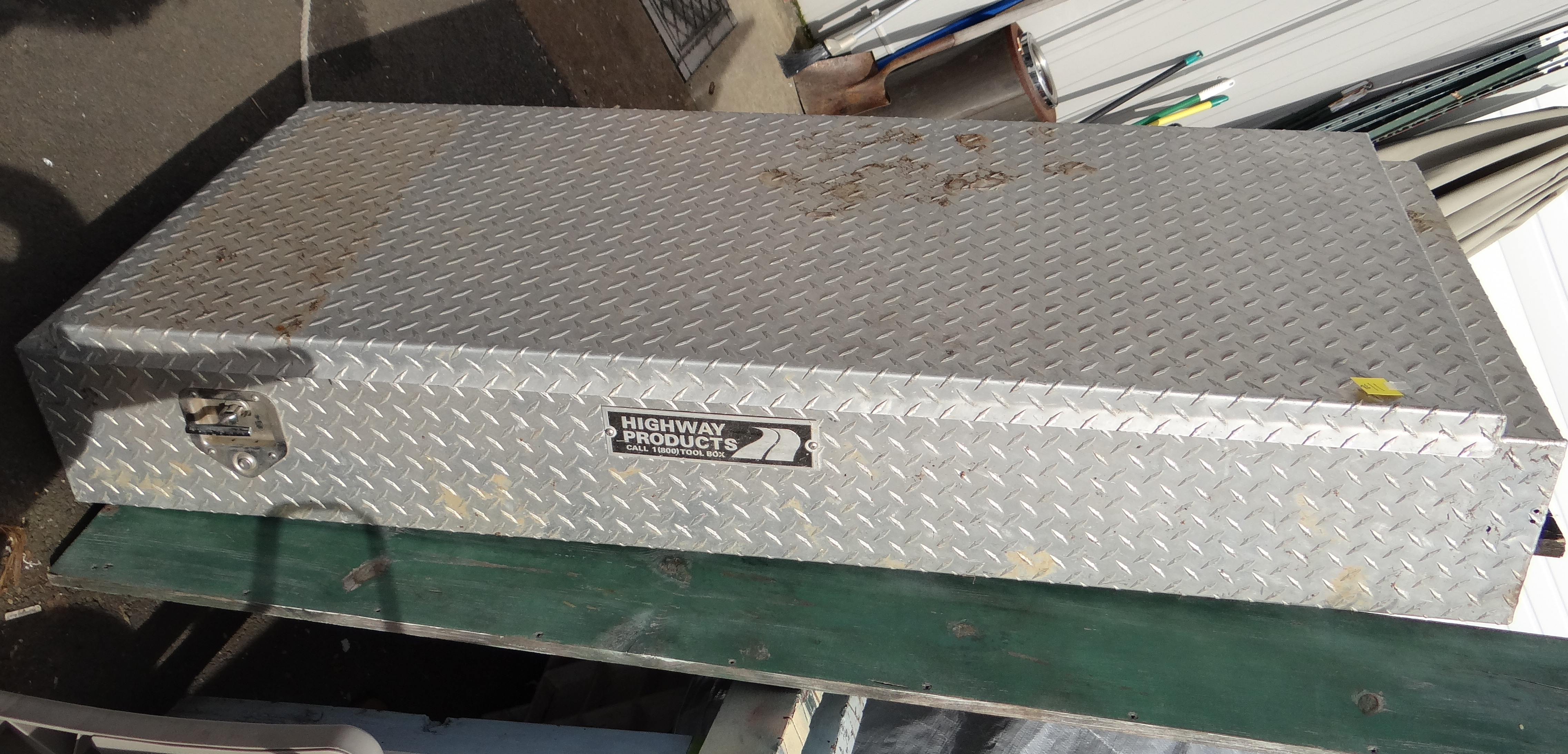 RE11-Highway Products Tool Box For Truck Bed