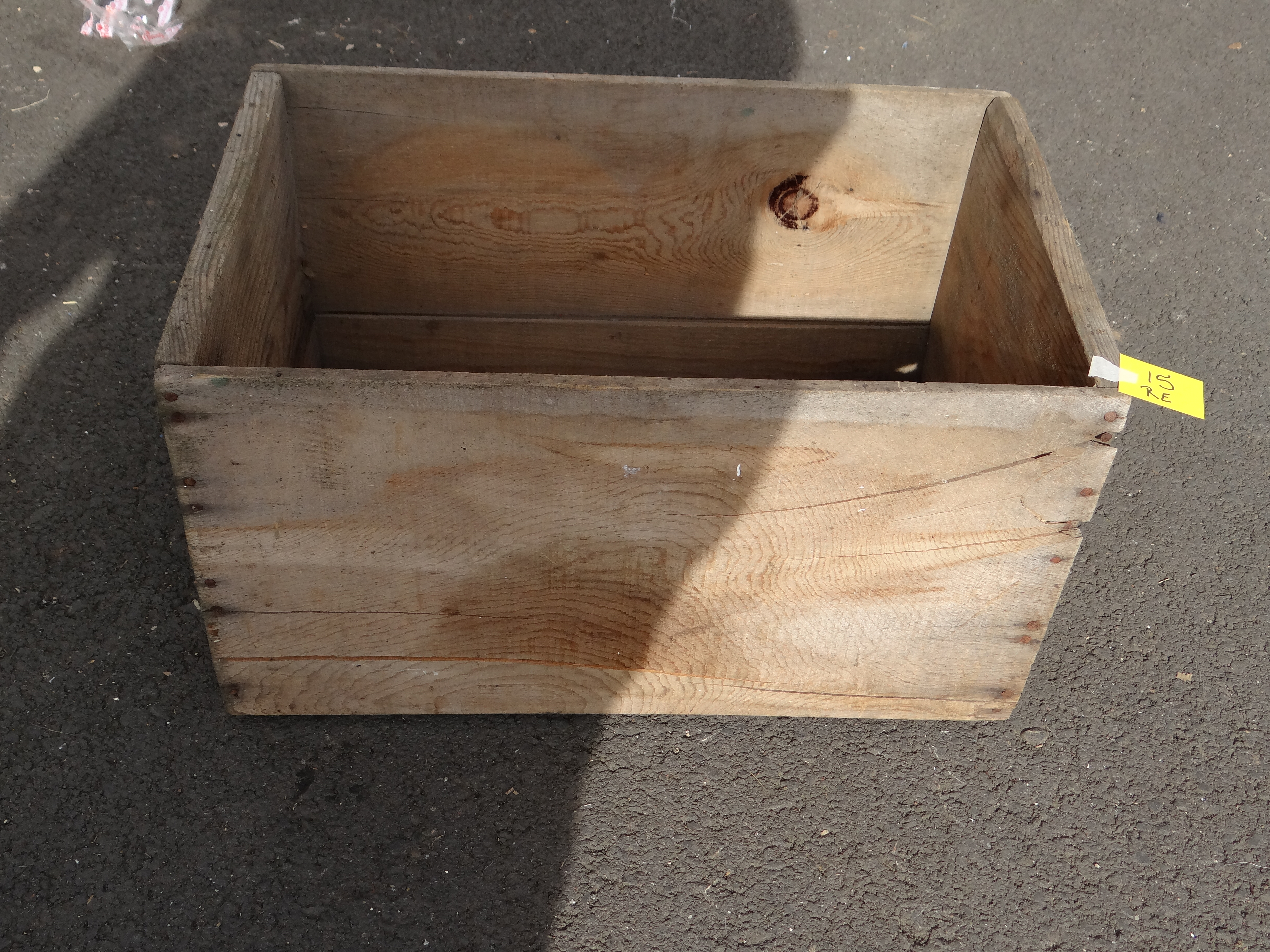 RE15-Vintage Wooden Crate