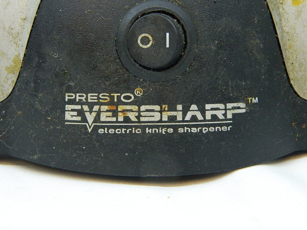 OE3985- WORKING 'Presto' EverSharp Electric Knife Sharpener – Wilbur Auction