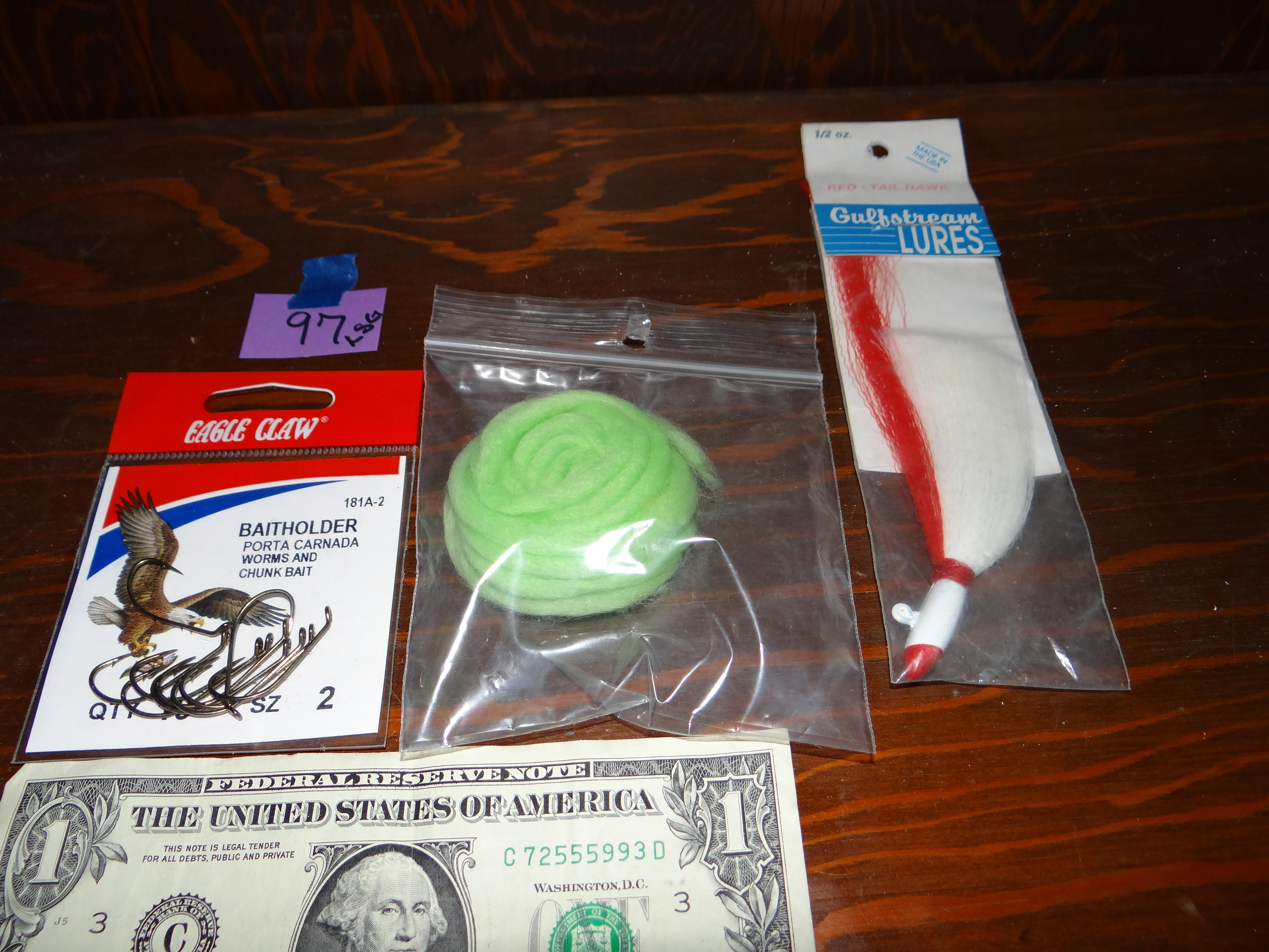 LSG97-Eagle Claw Size 2 Hooks, Neon Green Yarn & Red Tail Buckeye Lure