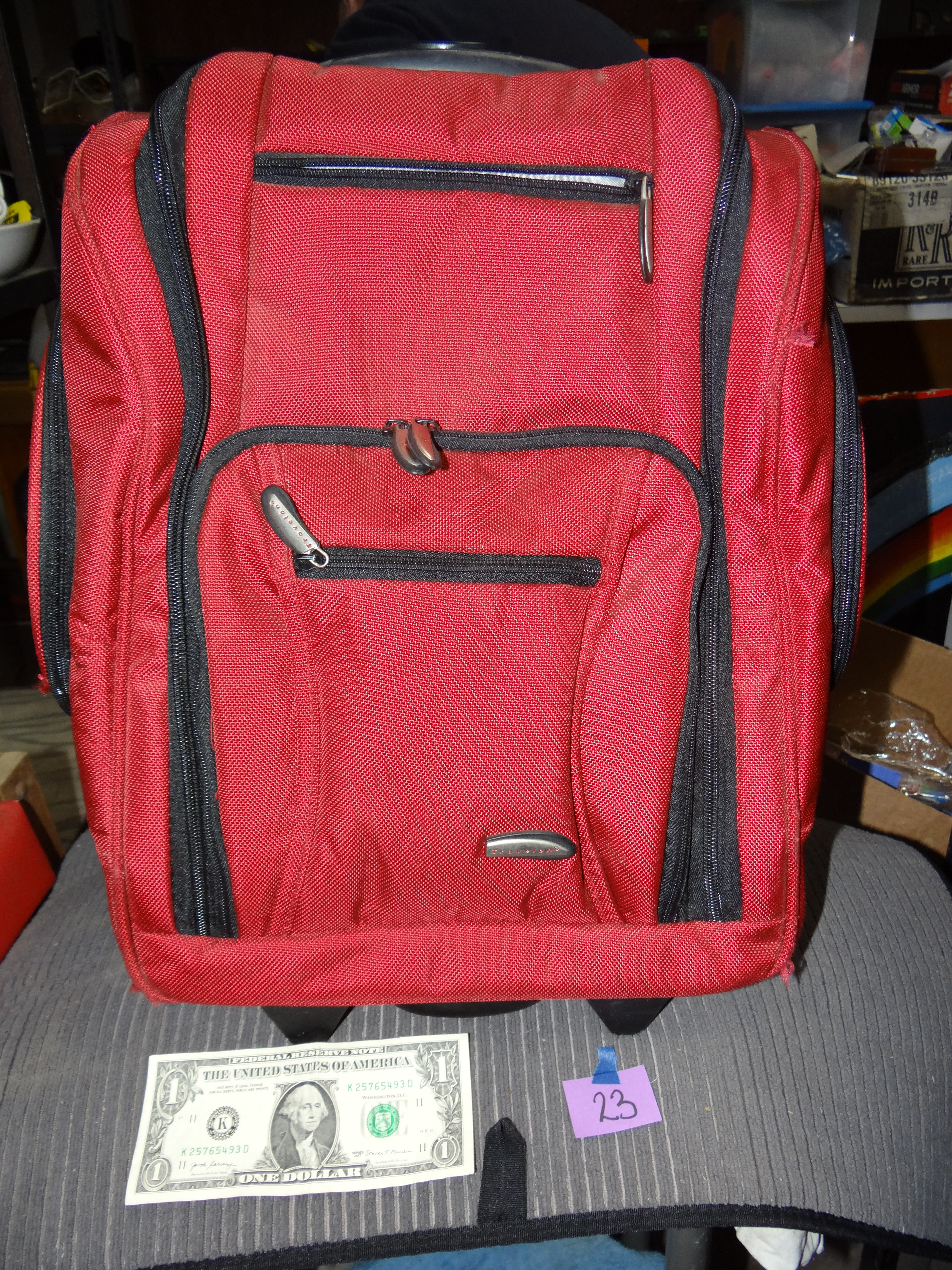 23-Red & Black Small Travel Bag w/ Extendible Handle & Wheels