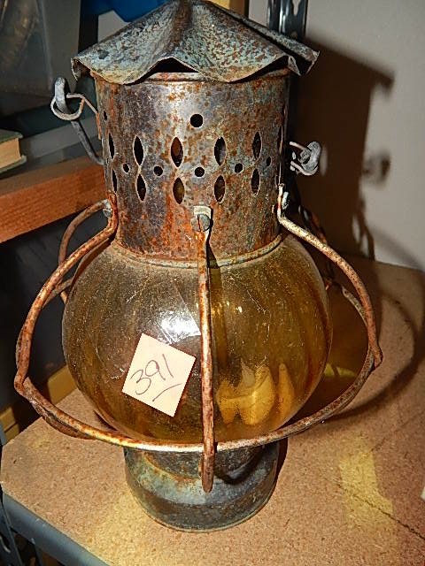 391-Kerosene Lantern