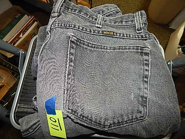 110-Men's Rustler Jeans 36 x 32