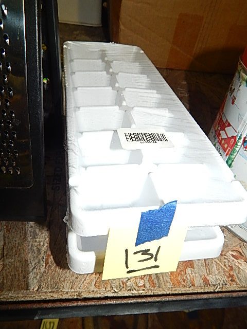 131-Pair of Ice Trays NEW IN PACKAGE