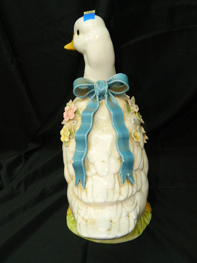 ceramic duck statue