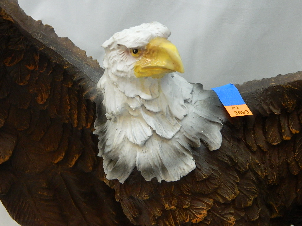 de rosa bald eagle figurine