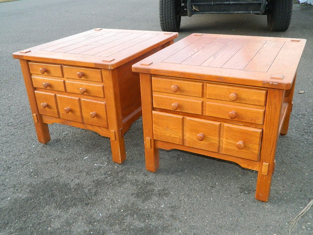 ML3773 SOLID Wood Very NICE Large End Tables w/ Divided Drawer and