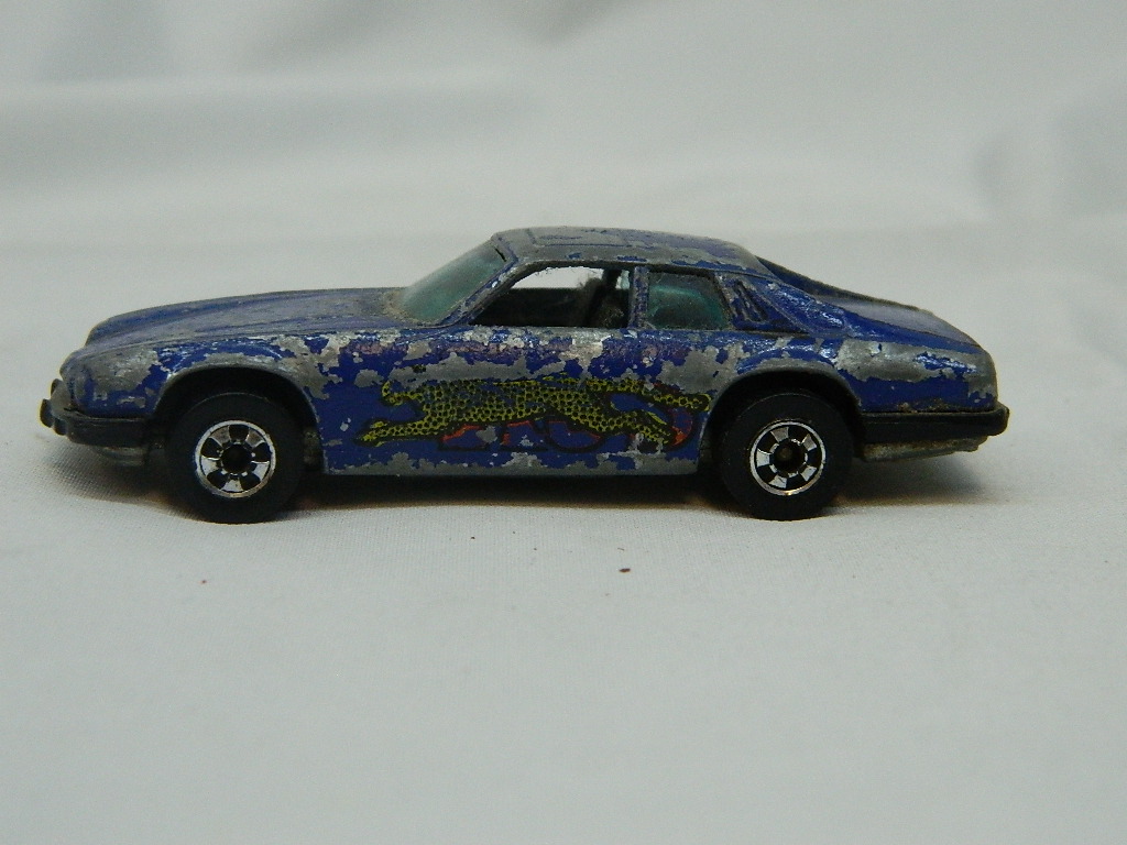 hot wheels 1977 jaguar xjs