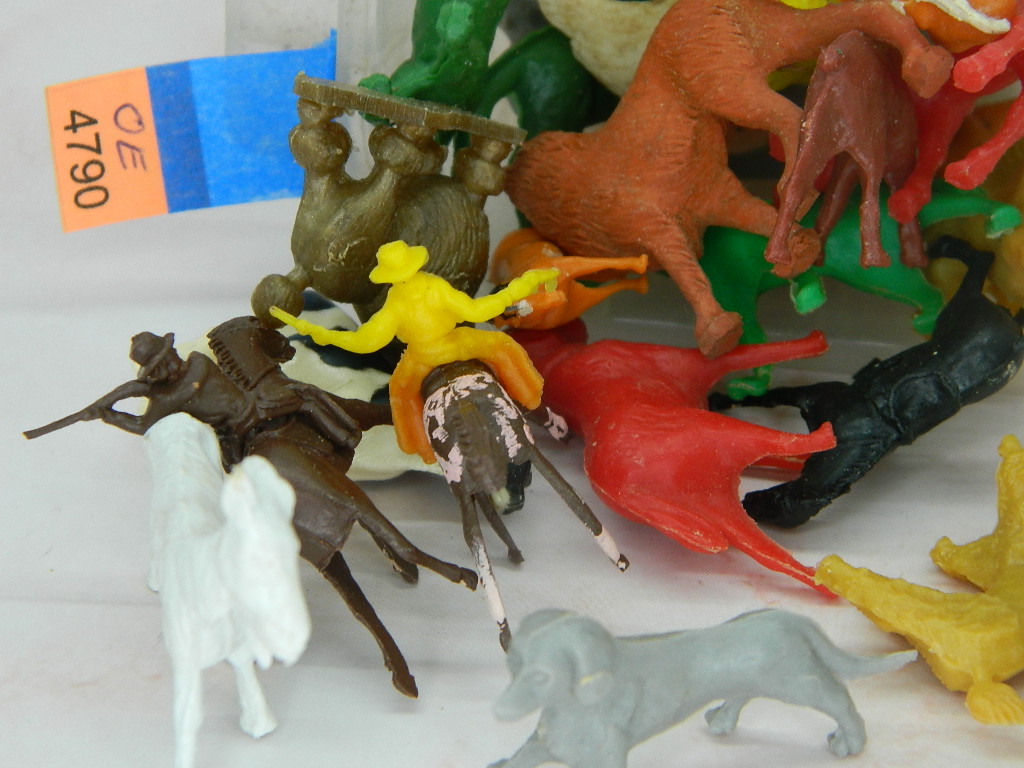 bulk plastic farm animals