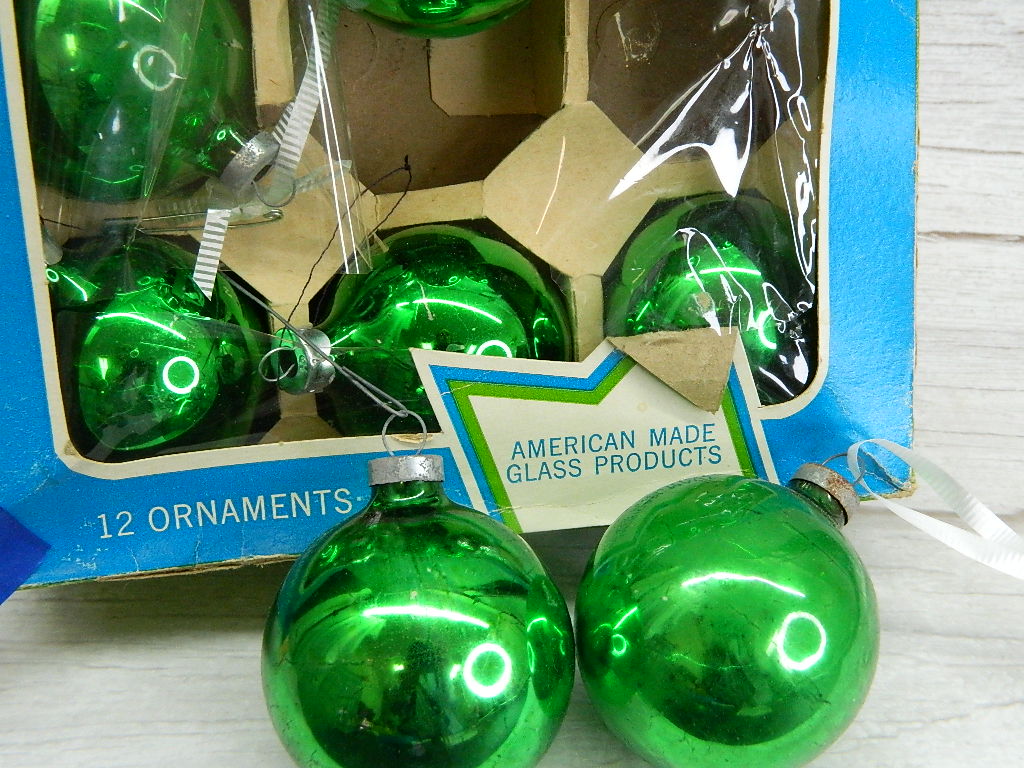 AA6891- Set of 12 Vintage COBY Green Glass Christmas Ornaments – Wilbur ...