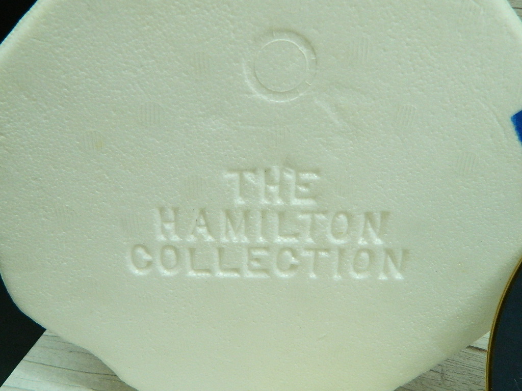 Fl6860 The Hamilton Collection Limited Edition 1993 Porcelain Made Signed Qua Lemonds Lady Blue From The Cameo Kittens Decorative Collectors Plate W Certificate Of Authenticity In Box 8in Across Wilbur Auction